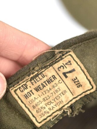 U.S. Army , Hot weather cap, 1st pattern. You will receive the exact 10 pieces pictured. All Vietnam war era, uncleaned