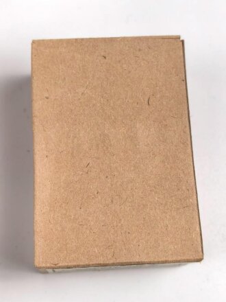 Leere Pappschachtel für 15 Schuss Munition 8 x 57 zum k98 der Wehrmacht. Datiert 1939. Sie erhalten ein ( 1 ) Stück in gutem Zustand