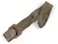 Kurzer Riemen  für eine Gasmaskendose der Wehrmacht