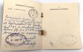 Einsatzbuch für Nachrichtenhelferinnen des Heeres, dazu Dienstausweis, Durchlaßschein sowie diverse weitere Papiere