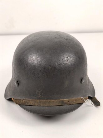 Heer, Stahlhelm Modell 1942. In allen Teilen original und zusammengehörig, EF68