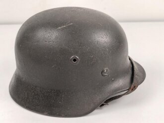 Heer, Stahlhelm Modell 1940 mit Emblem. In allen Teilen original und zusammengehörig, Q64