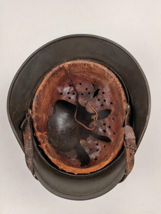 Heer, Stahlhelm Modell 1940 mit Emblem. In allen Teilen original und zusammengehörig, Q64