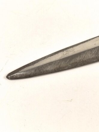 Kaiserreich, Klinge zum Infanterie Offizier Degen IOD 89.  Hersteller Eickhorn Solingen. Angeschliffenes Stück. Länge der Klinge ( ohne Griffteil) 77cm