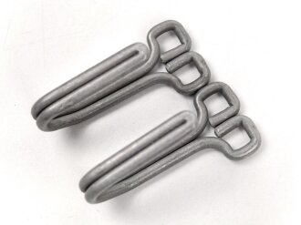 Paar Koppelhaken für eine Feldbluse , Aluminium