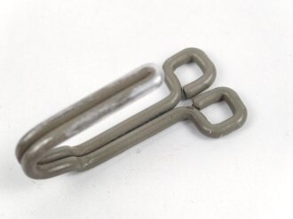 Koppelhaken für eine Feldbluse , Aluminium