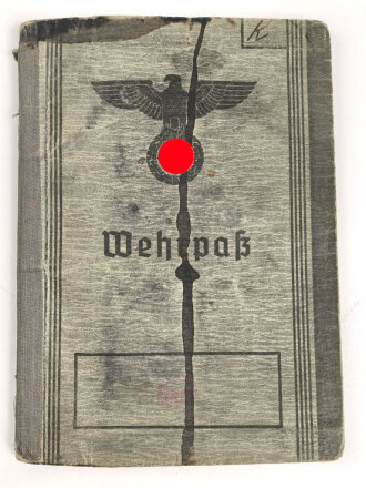 Gruppe Wehrpaß und Verleihungsurkunden eines...