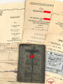 Gruppe Wehrpaß und Verleihungsurkunden eines Angehörigen im Infanterie Regiment 72