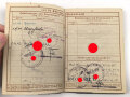 Gruppe Wehrpaß und Verleihungsurkunden eines Angehörigen im Infanterie Regiment 72