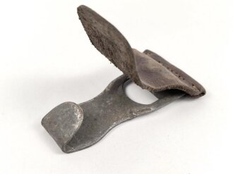 Teil eines  Koppeltragegestell der Luftwaffe