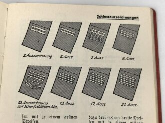 "Rekrutenlexikon - Ein Merkbuch für den Infanteriedienst"  datiert 1935, 157 Seiten, DIN A6, gebraucht