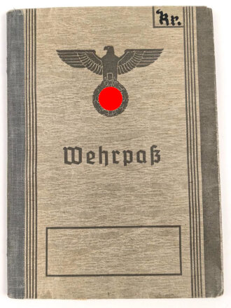 Wehrpaß Heer, eingestellt am 15.21940 bei " Sanitäts Ersatz Abteilung 9 Kassel"