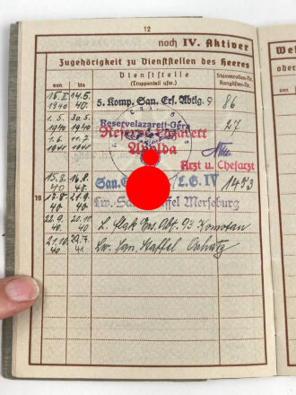 Wehrpaß Heer, eingestellt am 15.21940 bei " Sanitäts Ersatz Abteilung 9 Kassel"