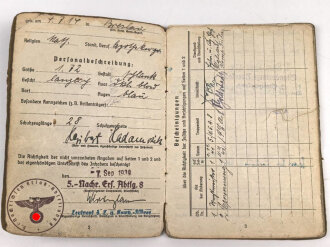 Soldbuch ausgestellt 7.9.1939 bei Nachrichten Ersatz Abteilung 8