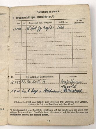Fallschirmjäger Soldbuch ,  ausgestellt 4.11.1941 bei Fliegerhorstkommandantur LPA Amsterdam und Bentheim.