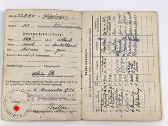 Fallschirmjäger Soldbuch ,  ausgestellt 4.11.1941 bei Fliegerhorstkommandantur LPA Amsterdam und Bentheim.