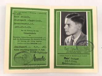 DLRG Grundschein für einen Mann aus...