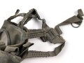 Luftwaffe, Gasmaskenbeutel  für Fallschirmjäger. Getragenes Stück, Hersteller bwz. Druckknöpfe und Reissverschluss gängig.. Der D-Ring an Beutel mit älterer Reparaturstelle