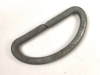 Metallbeschlag aus Wehrmachtsbeständen. Eisen, Breite 66mm, sie erhalten ein ( 1 ) Stück