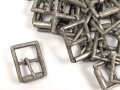 Metallbeschlag aus Wehrmachtsbeständen. Aluminium , 24 x 32mm, sie erhalten ein ( 1 ) Stück