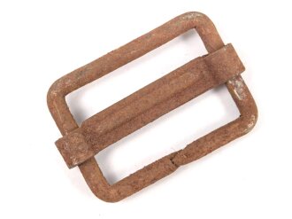 Gürtelschieber aus Eisen, angerostet, Aussenhöhe 38mm