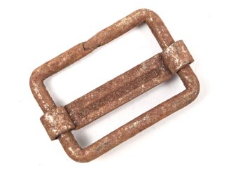 Gürtelschieber aus Eisen, angerostet, Aussenhöhe 38mm