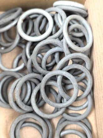 Metallbeschlag aus Wehrmachtsbeständen. Eisen,...
