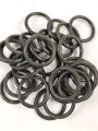 Metallbeschlag aus Wehrmachtsbeständen. Eisen, Durchmesser aussen gemessen 32,5mm. Jeweils original schwarz lackiert.Sie erhalten ein ( 1 ) Stück