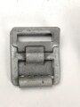 Metallbeschlag aus Wehrmachtsbeständen. Eisen, 27 x 32mm,  sie erhalten ein ( 1 ) Stück
