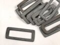 Metallbeschlag aus Wehrmachtsbeständen. Eisen, 17 x 38mm,  sie erhalten ein ( 1 ) Stück