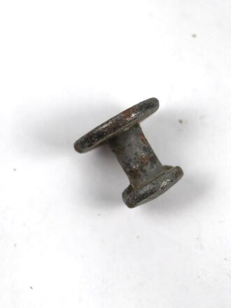 Eiserner Beschlag Wehrmacht, 9 und 13mm Durchmesser