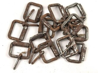 Eiserne Dornschnalle Wehrmacht. etwa 19mm Breit, angerostet, 13 Stück