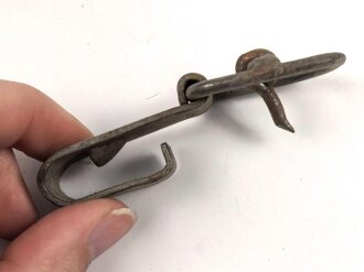 Metallbeschlag Wehrmacht. Gebraucht, Originallack, sie erhalten ein ( 1 ) Stück