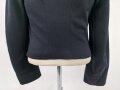 Kriegsmarine, dunkelblaue Paradejacke für einen Maschinenobergefreiten. Kammerstück von 1936, die Effekten original vernäht. Guter Zustand
