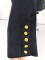 Kriegsmarine, dunkelblaue Paradejacke für einen Maschinenobergefreiten. Kammerstück von 1936, die Effekten original vernäht. Guter Zustand