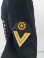 Kriegsmarine, dunkelblaue Paradejacke für einen Maschinenobergefreiten. Kammerstück von 1936, die Effekten original vernäht. Guter Zustand
