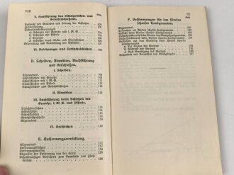 H. Dv. 240 "Schiesvorschrift für Gewehr (Karabiner), leichts Maschiengewehr, Pistole usw." datiert 1937, 162 Seiten, unter DIN A5