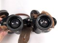Schweiz, Doppelfernrohr 8 x 30 Armee Modell datiert 1977. Hersteller "Kern Aarau"  Glasklare Durchsicht, Strichplatte links deutlich. Im Kunststoffbehälter.