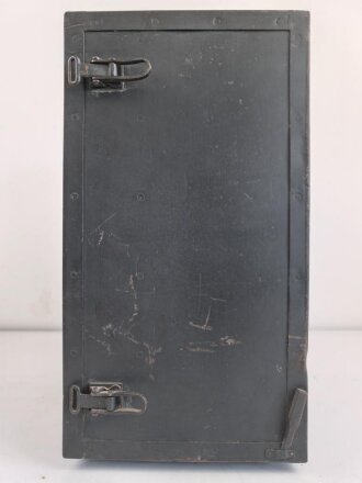 15 Watt Sender Empfänger b datiert 1944. Originallack, ungereinigtes Stück, Funktion nicht geprüft