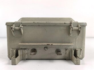 Umformer U 15b datiert 1945. Überlackiertes Stück, Funktion nicht geprüft