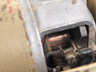 Umformer U 15b datiert 1945. Überlackiertes Stück, Funktion nicht geprüft