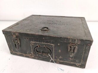 Fu51 ( Laternen) Kasten, Originallack, ungereinigtes Stück, datiert 1941