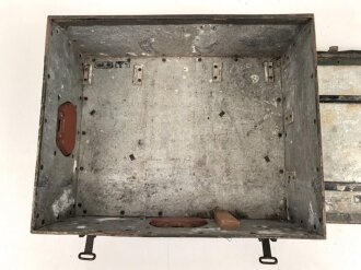 Fu51 ( Laternen) Kasten, Originallack, ungereinigtes Stück, datiert 1941
