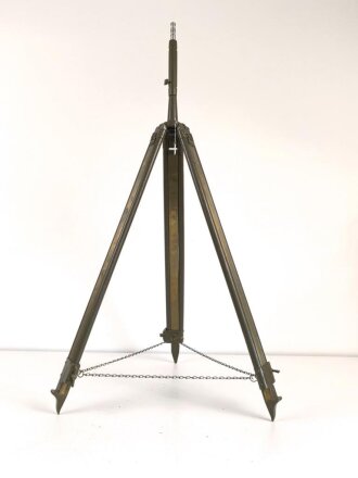 Gestell für optisches Gerät. Messingblech,...