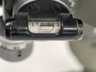 Scherenfernrohr 14 Z, Hergestellt von Carl Zeiss Jena. Gute Optik, Verstellringe gängig, deutliche Strichplatte. Neuzeitlich überlackiert