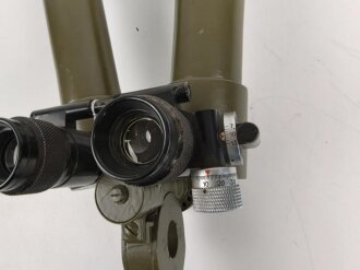 Scherenfernrohr 14 Z, Hergestellt von Carl Zeiss Jena. Gute Optik, Verstellringe gängig, deutliche Strichplatte. Neuzeitlich überlackiert