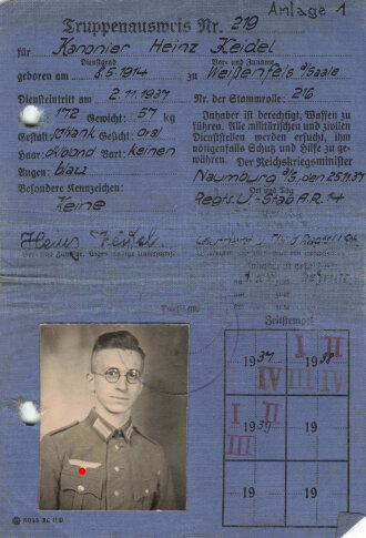 Truppenausweis eines Kanonier, Diensteintritt 1937