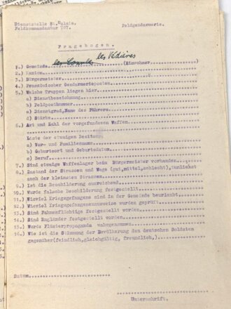 Ordner voller Dokument und Papiere eines Angehörigen der Feldgendarmerieeinheit der Feldkommandantur 787