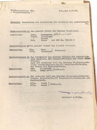 Ordner voller Dokument und Papiere eines Angehörigen der Feldgendarmerieeinheit der Feldkommandantur 787