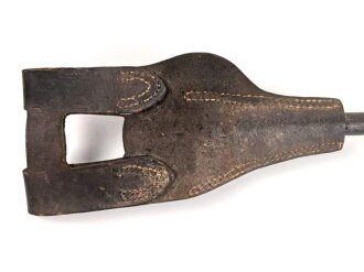 Frankreich, Epee Seitengewehr Modell 1886 Lebel, in Koppelschuh